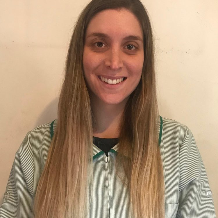 Comenzamos con prácticas en terreno desde el primer año - Facultad de ...